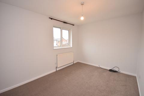 2 bedroom semi-detached house to rent, Aylesbury HP20