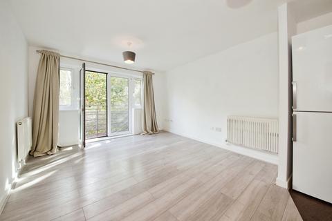 2 bedroom flat to rent, Bedgebury Court, Hawkers Place, London, E17