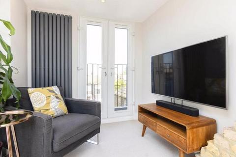 9 Boyd Road, London, SW19 2DF