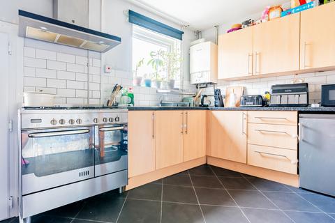 31 Barrow Hill Crescent, Bristol, BS11 9RD
