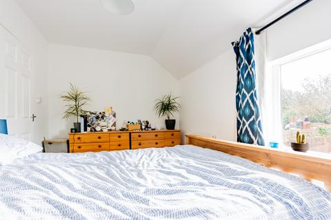 31 Barrow Hill Crescent, Bristol, BS11 9RD