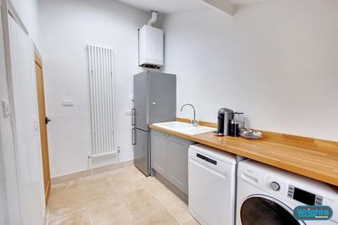 170 Frome Road, Trowbridge, BA14 0DL