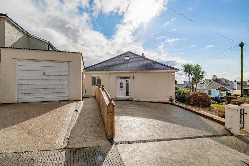 Driveway &amp; Garage