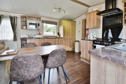 2 bedroom detached house for sale, Willow View, Cotswold Hoburne, Cotswold Lakes