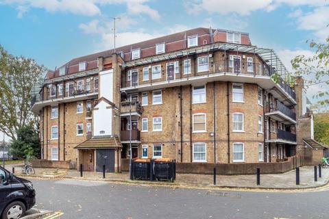 2 bedroom apartment for sale, Fulham Road, London