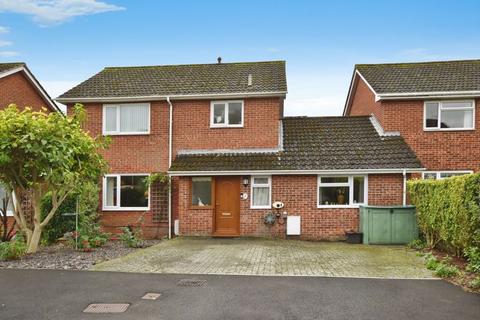 4 bedroom link detached house for sale, Christie Miller Road, Salisbury