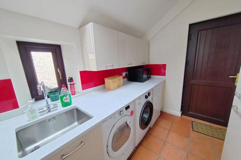 3 bedroom semi-detached house for sale, 5 Rosebank, Heads Nook