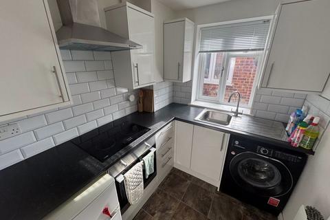 1 bedroom flat to rent, Marlborough Road, Ashford