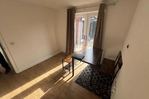 1 bedroom flat to rent, Marlborough Road, Ashford