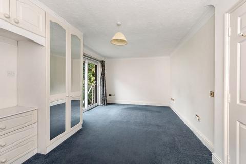 2 bedroom flat for sale, 2 Bedroom Apartment with Parking, Linden Park Road, Tunbridge Wells