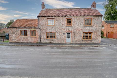 3 bedroom terraced house for sale, High Street, Garthorpe