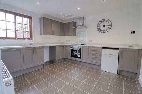 3 bedroom terraced house for sale, High Street, Garthorpe