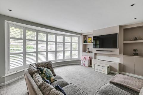 50 Whyteleafe Hill, Whyteleafe, CR3 0AB