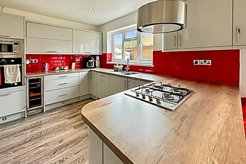 11 Ansley Close, South Croydon, CR2 9BQ