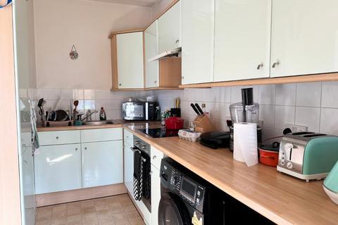47 Hurst Grove, Bedford, MK40 4HY
