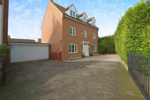 5 bedroom detached house for sale, Haywain Drive, Deeping St Nicholas, PE11 3TQ