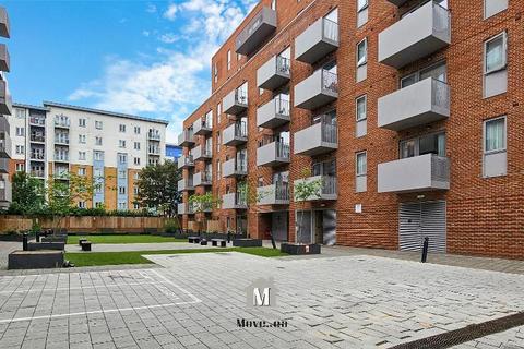 2 bedroom flat for sale, The Metalworks, Petersfield Avenue, Slough, SL2 5BN