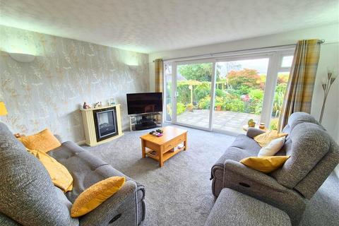 3 bedroom detached bungalow for sale, Shobdon, Leominster, Herefordshire, HR6 9LX