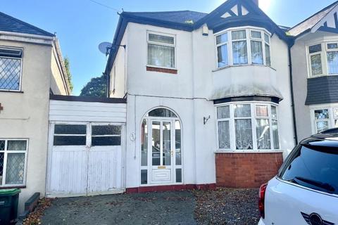 3 bedroom semi-detached house for sale, Charlemont Avenue, West Bromwich, B71 3BY