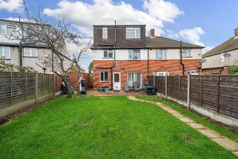 5 bedroom semi-detached house for sale, Wentworth Way, South Croydon, CR2 9EY