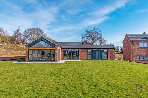 undefined, Risley DE72