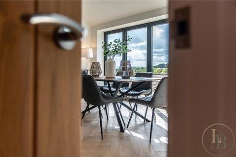 undefined, Risley DE72