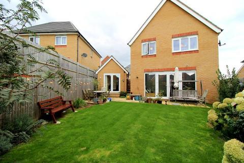 126 Armstrong Road, Luton, LU2 0FX