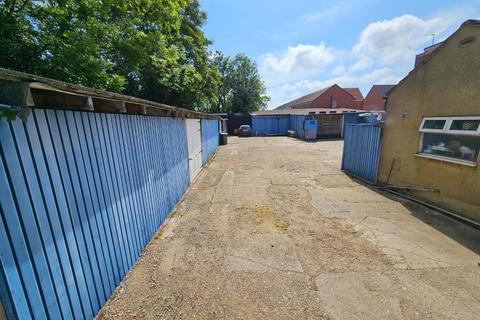 Property for sale, Wimborne Road, Luton, Bedfordshire, LU1 1PD