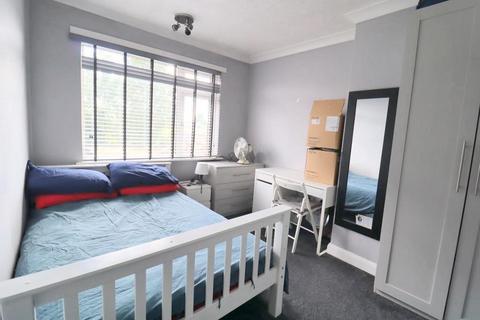 106 Blundell Road, Luton, LU3 1SP