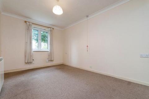 1 bedroom retirement property for sale, Cranley Gardens, Wallington SM6