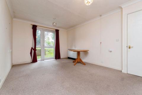 1 bedroom retirement property for sale, Cranley Gardens, Wallington SM6