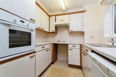 1 bedroom retirement property for sale, Cranley Gardens, Wallington SM6