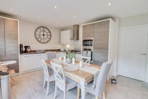 35 Bletchley Road, Horsforth, Leeds, LS18 4FG