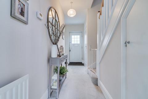 35 Bletchley Road, Horsforth, Leeds, LS18 4FG