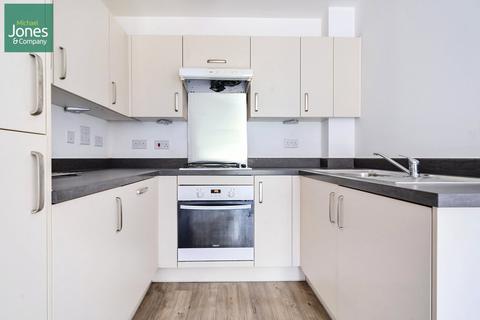 2 bedroom flat to rent, Cambrian Way, Worthing, West Sussex, BN13