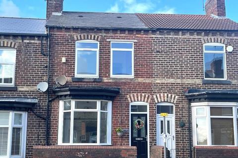 3 bedroom terraced house for sale, Park Road, Worsbrough, Barnsley, S70 5AL