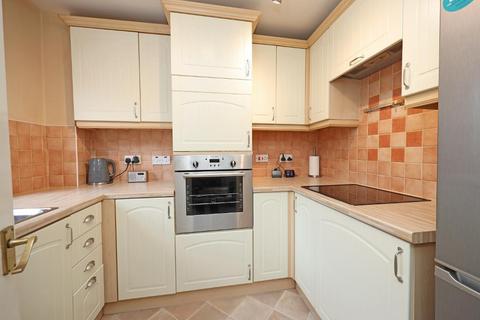 3 bedroom terraced house for sale, Saxifrage Estate, Stone ST15