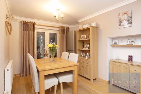 34 Coniston Close, Erith, DA8 3BD