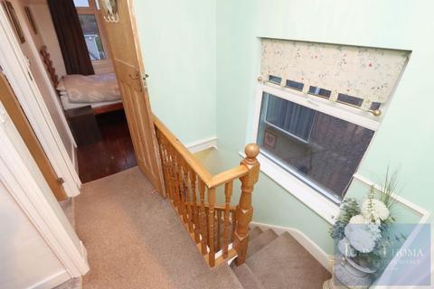 34 Coniston Close, Erith, DA8 3BD
