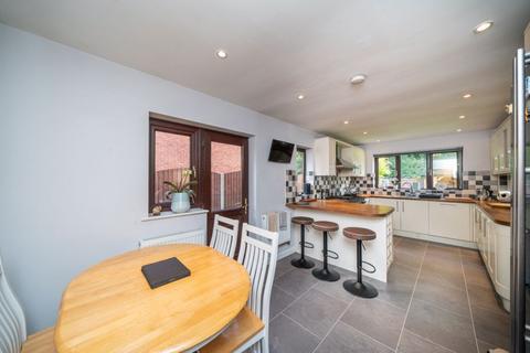 4 bedroom detached house for sale, Swan Close, Blakedown DY10