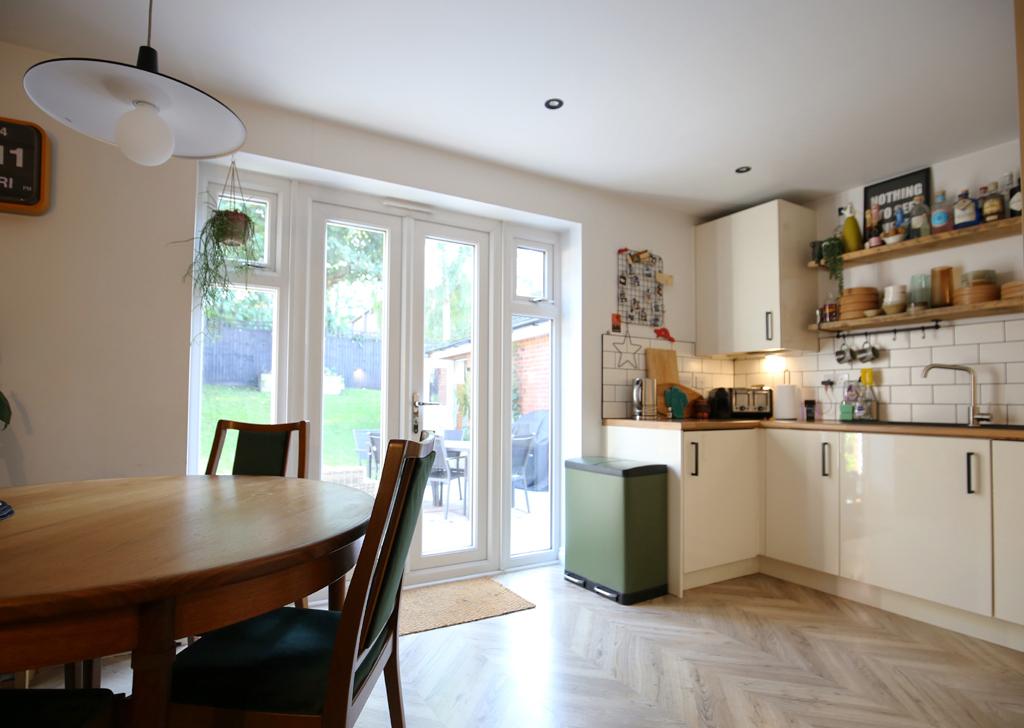 Kitchen/dining room