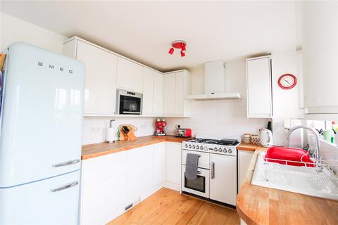 4 bedroom terraced house for sale, Turnpike Link, Croydon, CR0