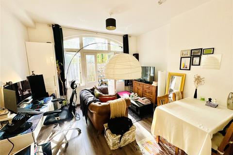 1 bedroom apartment for sale, 18 Barclay Road, East Croydon, Croydon, CR0