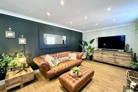 4 bedroom detached house for sale, Rother View Gardens, Aston Manor, Swallownest, Sheffield, S26 4SB