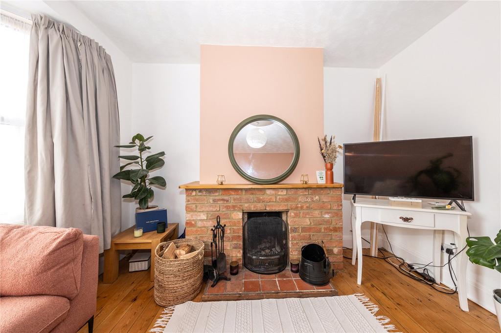 Feature Fireplace
