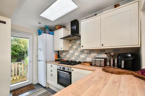 3 bedroom terraced house for sale, Crediton Road, Okehampton