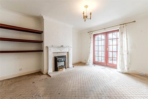 4 Airedale Grove, Horsforth, Leeds, LS18 5EF