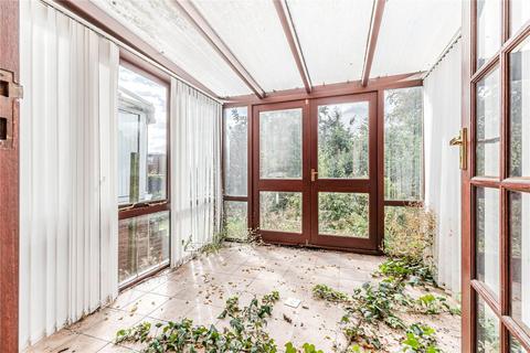 4 Airedale Grove, Horsforth, Leeds, LS18 5EF