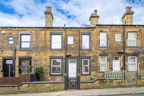 9 Airedale Terrace, Morley, Leeds, LS27 8AS