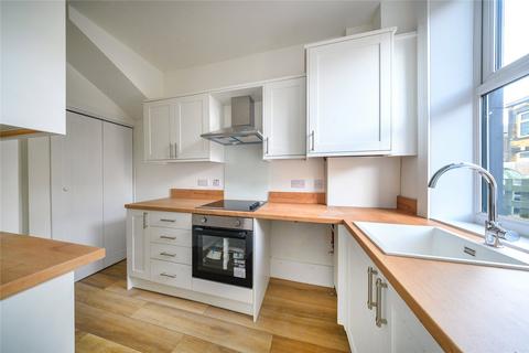 9 Airedale Terrace, Morley, Leeds, LS27 8AS
